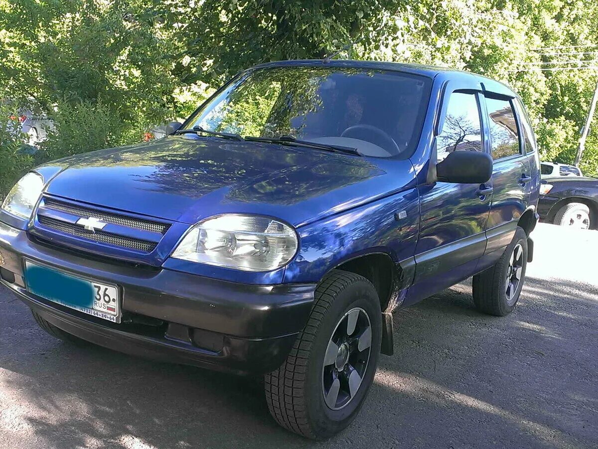 Шевроле нива синий металлик. Chevrolet niva 2006. шевроле нива 2006 синий. нива шевроле 2004 синий металлик. нива шевроле 2006 год синяя.