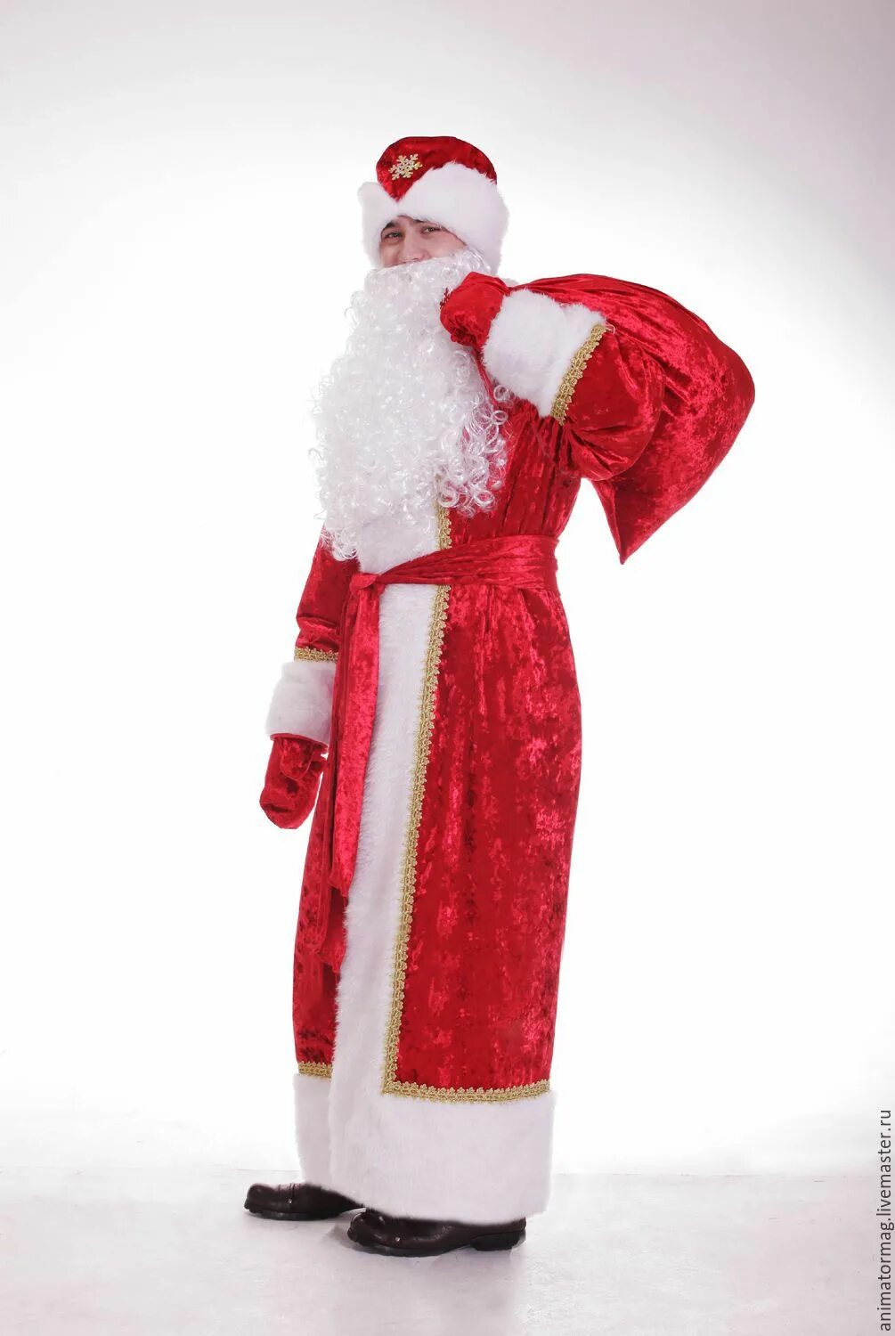 Костюмы костюм новогодний дед мороз. Костюм Деда Мороза. Костюм Деда Мороза новогодний. Костюм современного Деда Мороза. Новогодний костюм дедмороза.