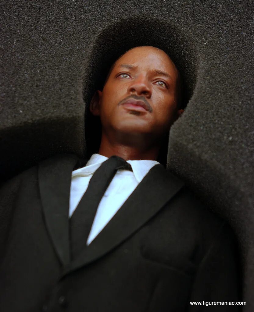 Миб3 агент j и полиция. Миб3 агент j и полиция. Agent j много денег. Люди в чёрном фильм 1997. Агент j уилл смит.