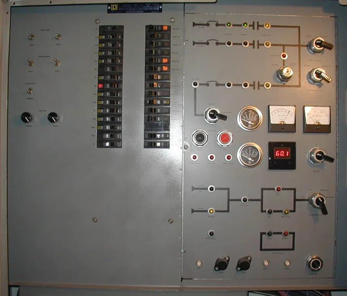 Аппаратура управления электрических машин и аппаратов. Электрические аппараты управления и защиты напряжением до 1000 в. Приборы для защиты электрооборудования от короткого замыкания. Выбор аппаратов управления. Конструкция аппаратов защиты электрооборудования.