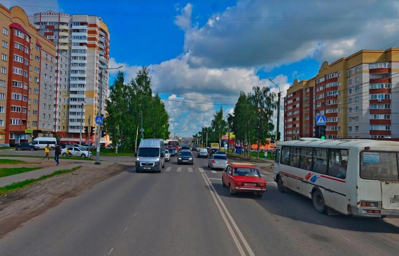 Ленина Киров. Улица Ленина Киров. Калуга перекресток Кирова Ленина панорама. Перекрёсток современная ЛДЕНИНА Киров. Киров ремонтная