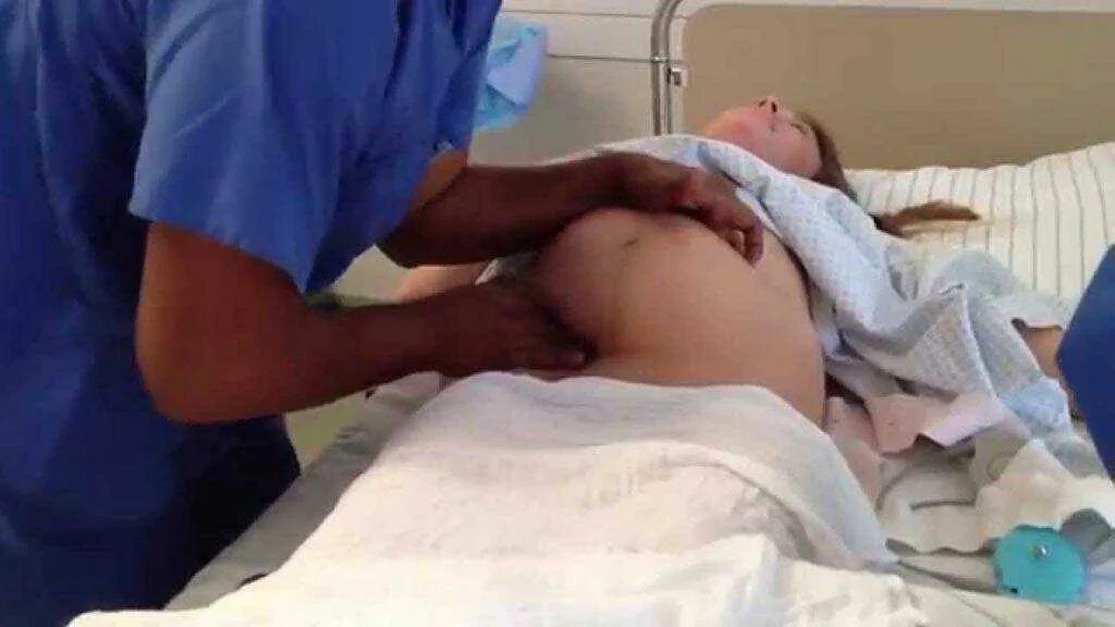 Рождение ребенка кесарево сечение. Процесс рожденияребёнка.