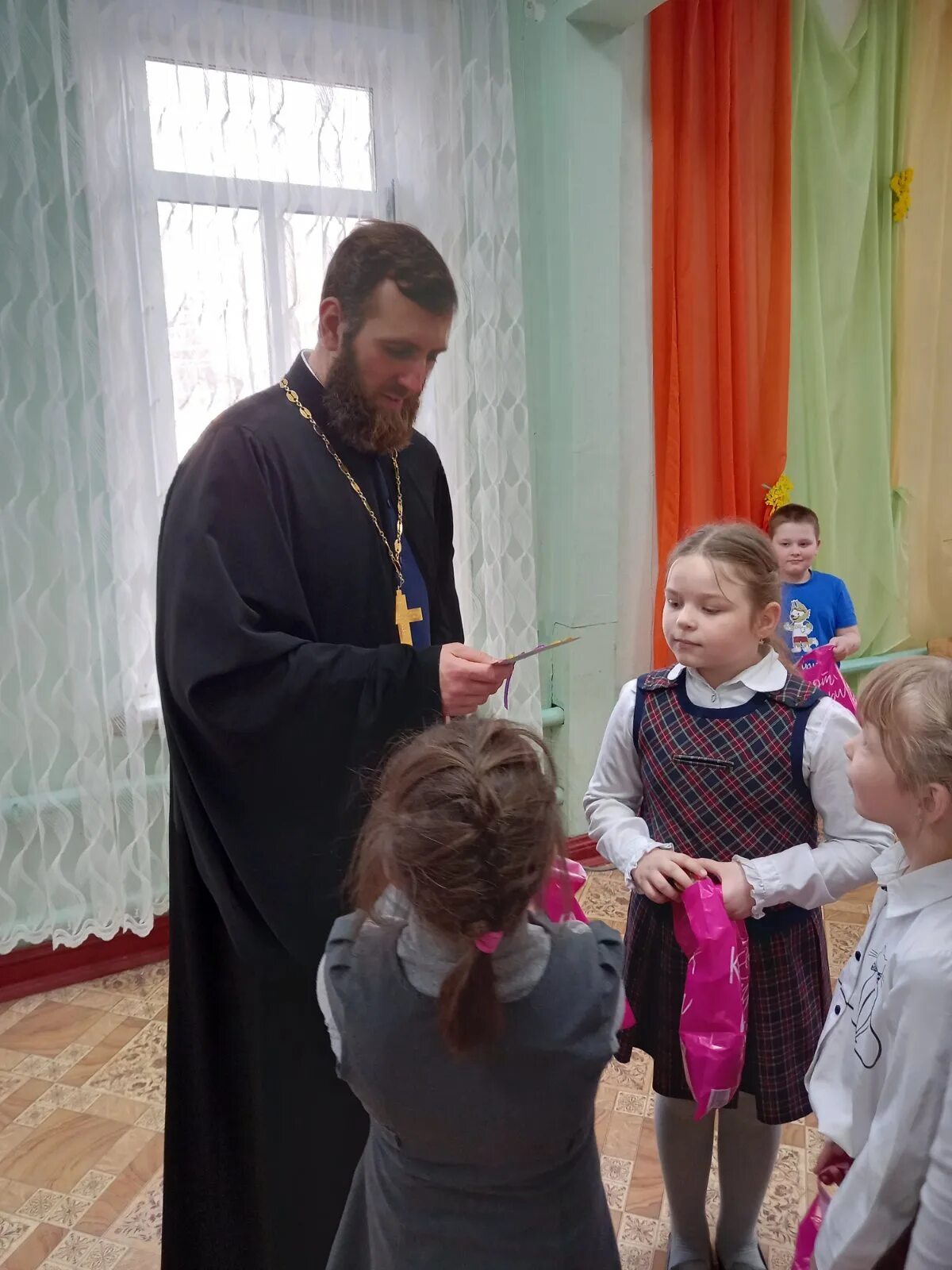 Социальный центр богородское. Кцсор богородский доступная среда. Социальный центр богородское. Социальный центр богородское. Цсо богородское.
