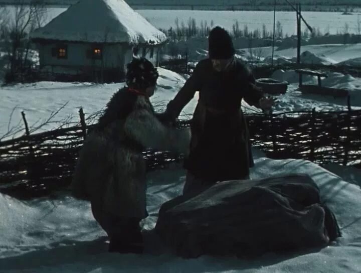 Вечера на хуторе близ диканьки казаки во дворце. Вечера на хуторе близ диканьки фильм 1961 оксана. Ночь перед рождеством вакула и черевички. Вечера на хуторе близ диканьки екатерина 2. Вечера на хуторе близ диканьки дворец царицы.