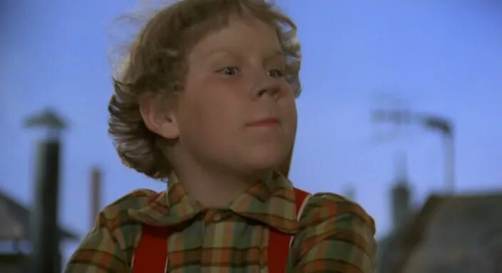 Карлсон фильм швеция 1974. Карлсон который живёт на крыше фильм 1974. Карлсон который живёт на крыше сериал 1974 г. Карлсон фильм 1974. Карлсон шведский фильм 1974.