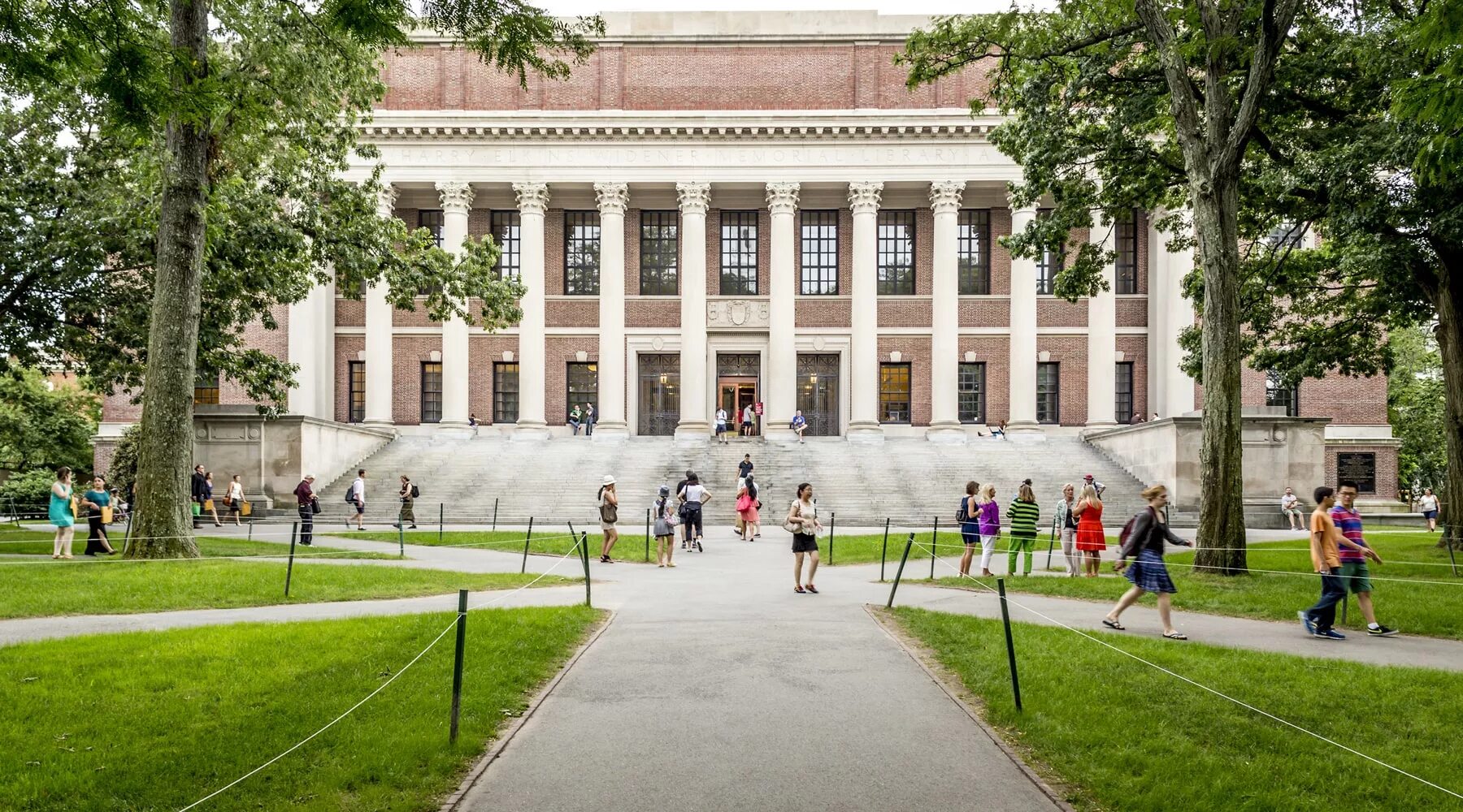 10 корпус сгу саратов. Как называется университет. Г чернышевского. Чикагский университет иллинойс. Как называется университет.