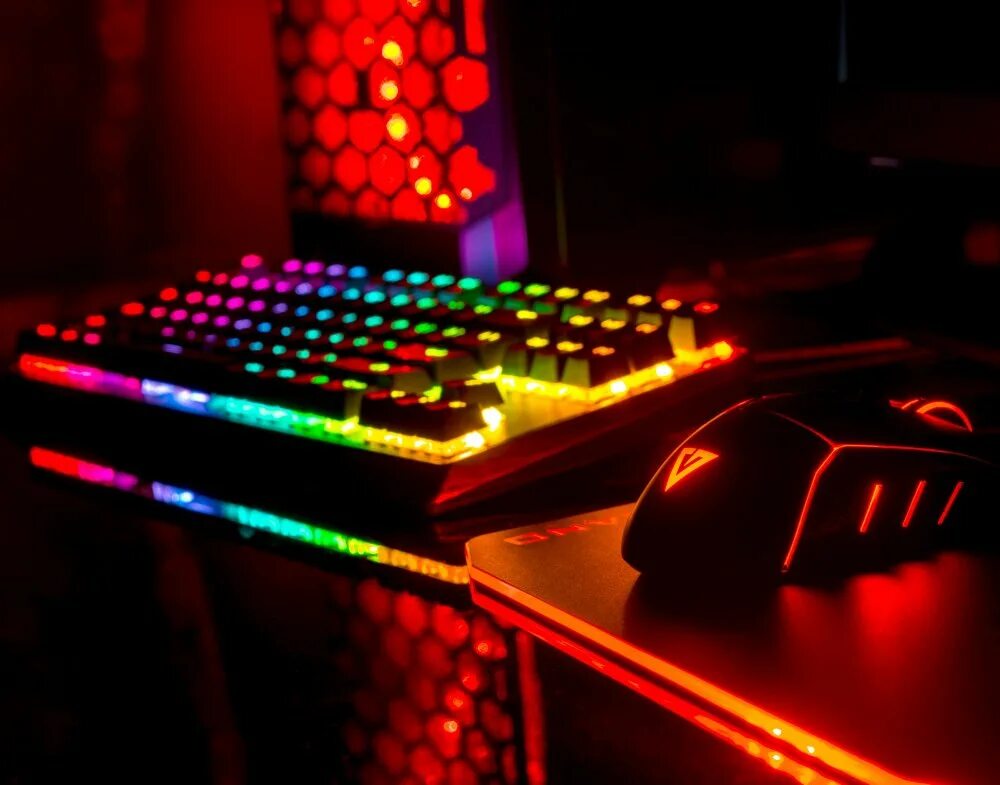 Modecom Volcano LANPARTY RGB. Клавиатура проводная Modecom Volcano RGB LANPARTY Blue Switch USB (K-MC-LANPARTY-U-RGB-Blue). Modecom LANPARTY. Клавиатура с РГБ подсветкой. Pc keyboards