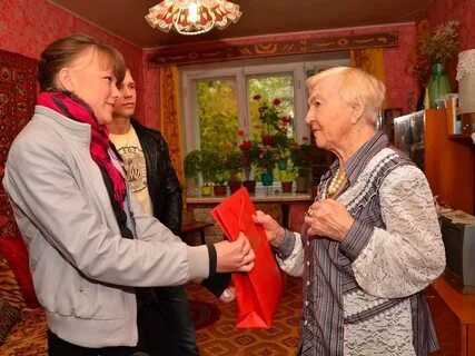 Адреса пожилых