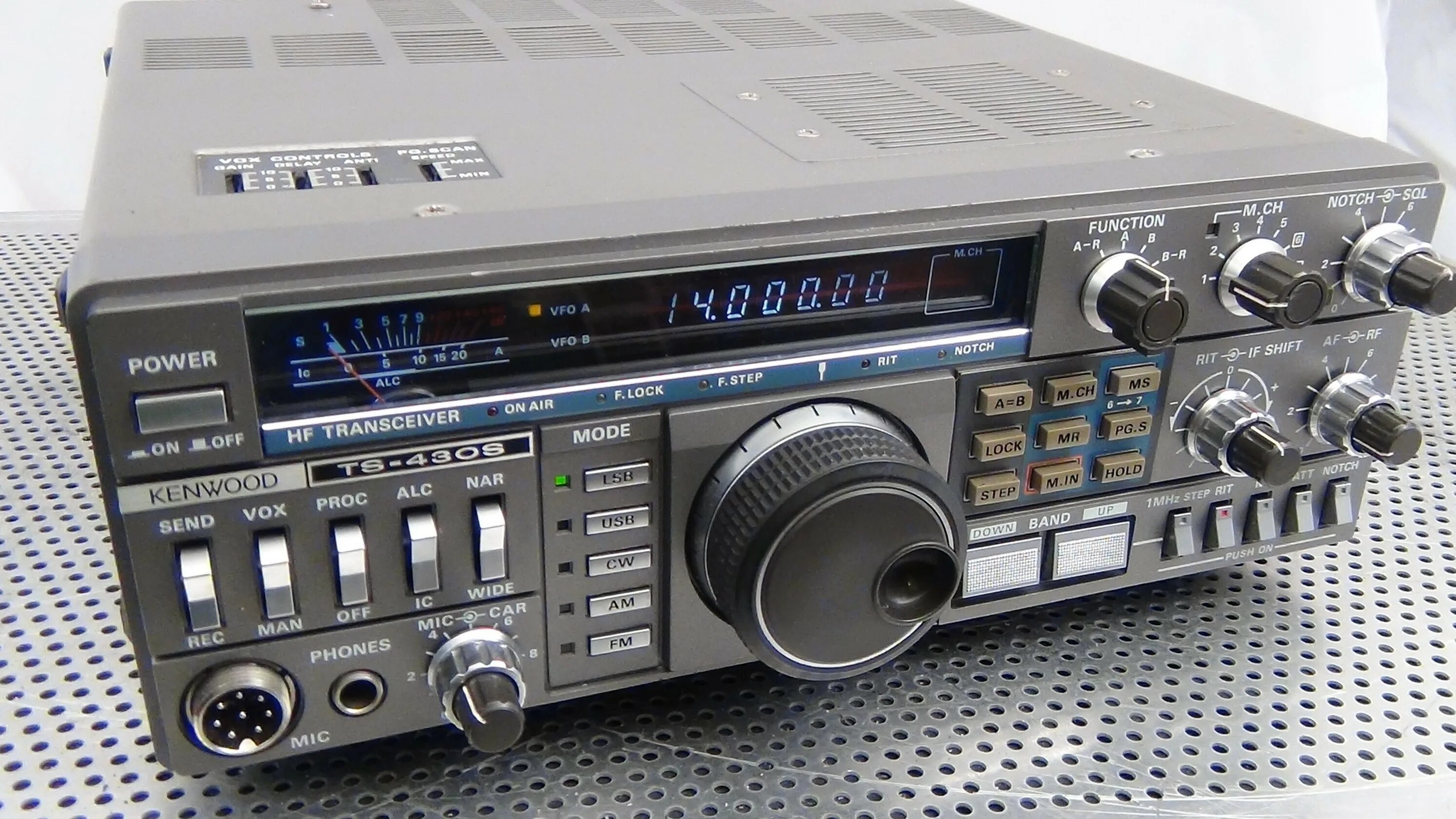 Приёмники tecsun s-2000 огписание. 2000 приемник. Tecsun s 2000 комплектация. Трансивер ts 120s. Tecsun s-2000.