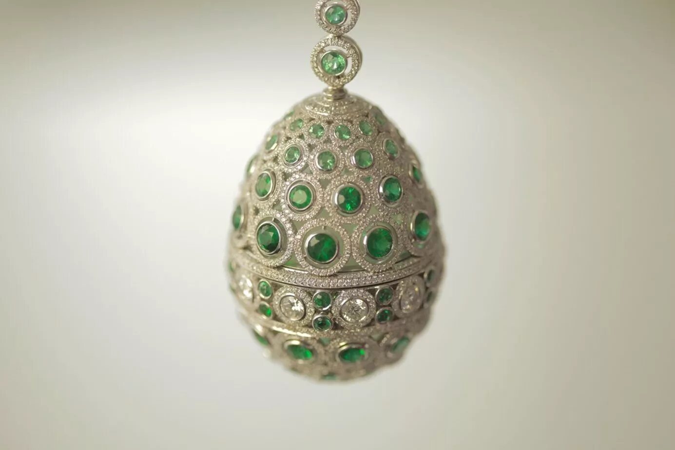 Фаберже особый путь в истории. Черномырдин &quot;о яйцах фаберже&quot;. faber toby &quot;faberge&#039;s eggs&quot;. faberge a life of its own.