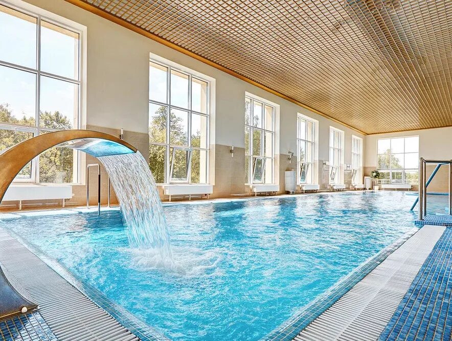 плёс волжский бассейн. отель ples тамбов. плёс тамбов гостиница. спа плес тамбов. плес бассейн.