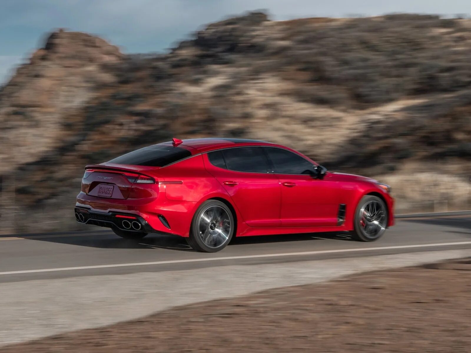 Kia Stinger 2022. Новый Киа Стингер 2022. Кия Стингер 2022 gt. Kia Stinger 2021 gt. Киа стингер 2022 характеристики