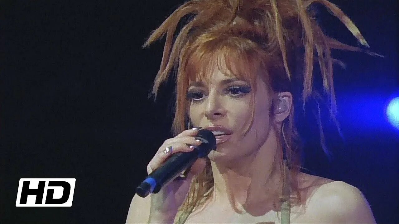 Mylene farmer 1996 концерт. Mylene farmer live a bercy 1997. Mylene farmer live a bercy 1997. Mylene farmer live a bercy 1996. Mylene farmer live a bercy 1997.
