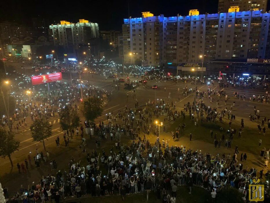 Массовые протесты в беларуси 2020. Протесты в белоруссии 2020 разгон. Лукашенко 2020 протесты. Протесты в минске. Беспорядки в минске 2020 август.