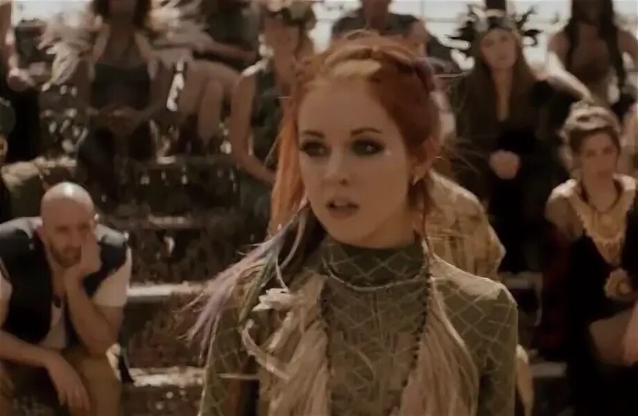 Линдси Стирлинг Арена. The Arena Линдси Стирлинг. Линдси Стирлинг Арена клип. Lindsey Stirling the Arena обложка. Lindsey stirling arena