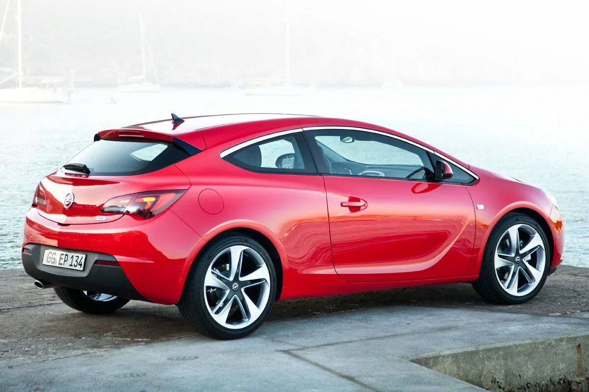 Опель джитиси. Opel Astra GTC 2014. Opel Astra GTC 2012. Opel Astra GTC 2015. Opel Astra GTC 2011.