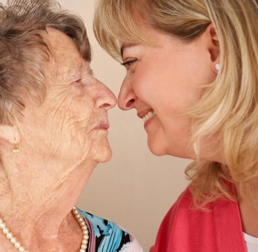 How to be a good mother-in-law. Mommy in law. The mother-in-law. Встреча со свекровью. Свекровь и невестка отношения.
