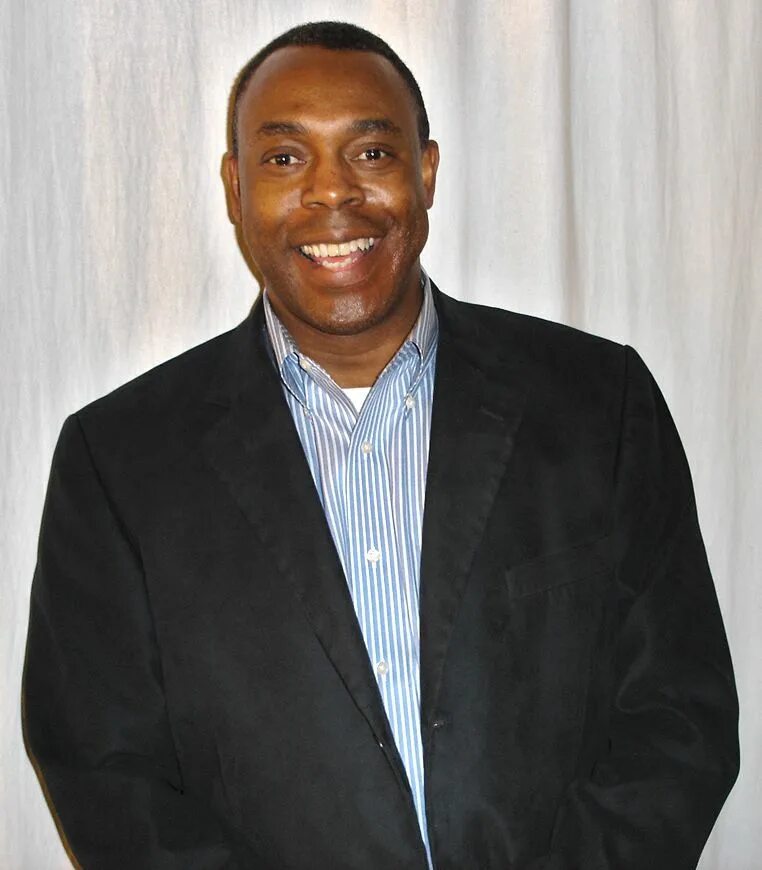 Michael winslow. Майкл уинслоу. майкл уинслоу фото. michael winslow 2025. ларвелл джонс.