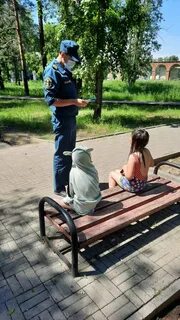Чиновники запретили оставлять детей под присмотром бабушек