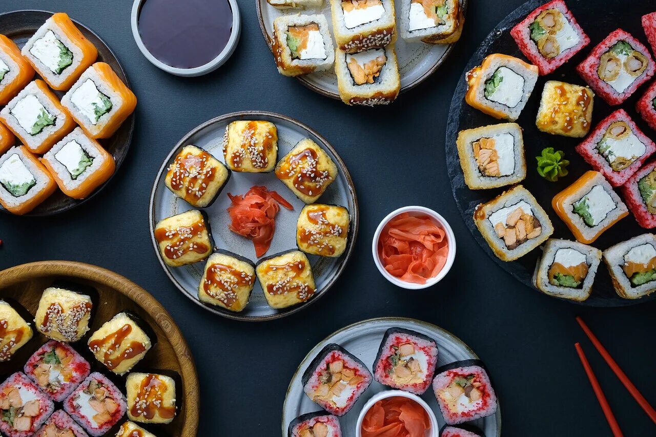 Фудзияма ул карбышева 41 меню. Фудзияма стерлитамак суши. Мини роллы скидка. Роллы по акции. Сет хот жиши.