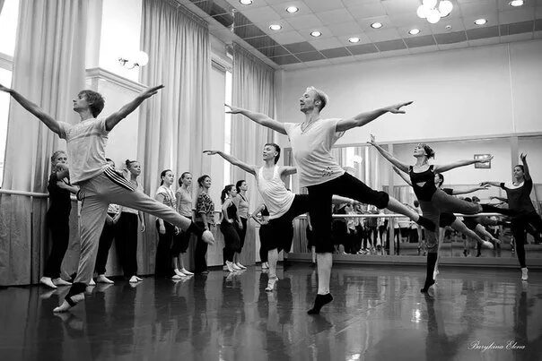 поступить на хореографа колледж. красноярский хореографический колледж после 9 класса. балетное училище красноярск. поступить на хореографа колледж. шкт ледях.