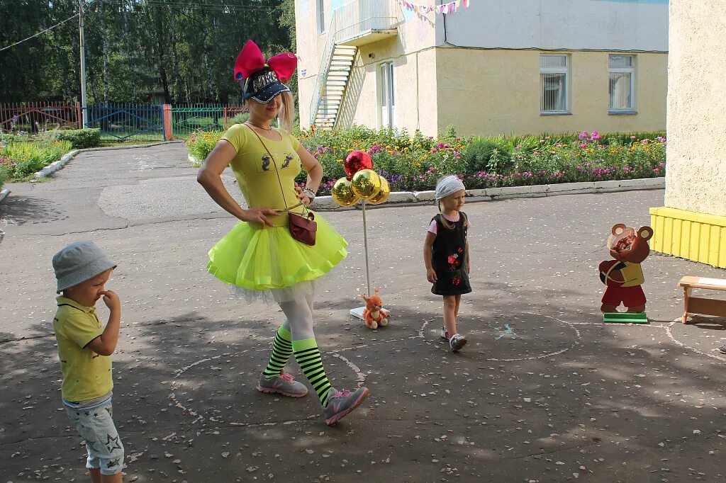 7 Группа чудесная детский сад. Костюмов к развлечению для детей 3-4 лет «все игрушки в гости к нам» .. Детский сад прошлого фото и видео.