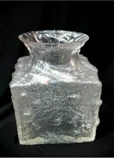 Прессованное стекло