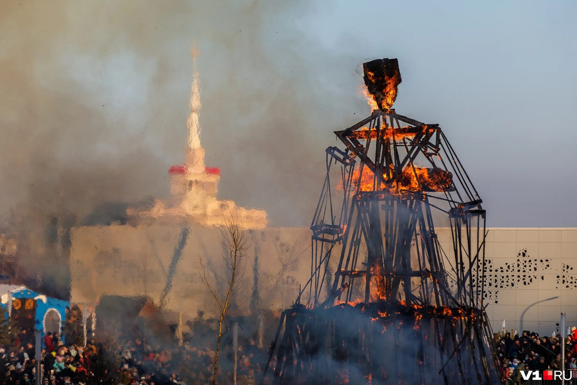 Какого числа отмечают масленицу в 2024 году. Какого числа отмечают масленицу в 2024 году. Широкая масленица. Прощеное воскресенье последний день масленицы. Украшение территории на масленицу.