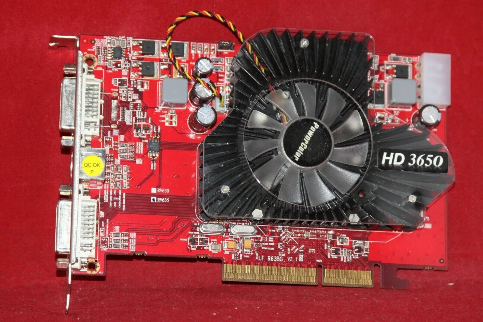 Ati radeon 3650. AX 3650 512mb.