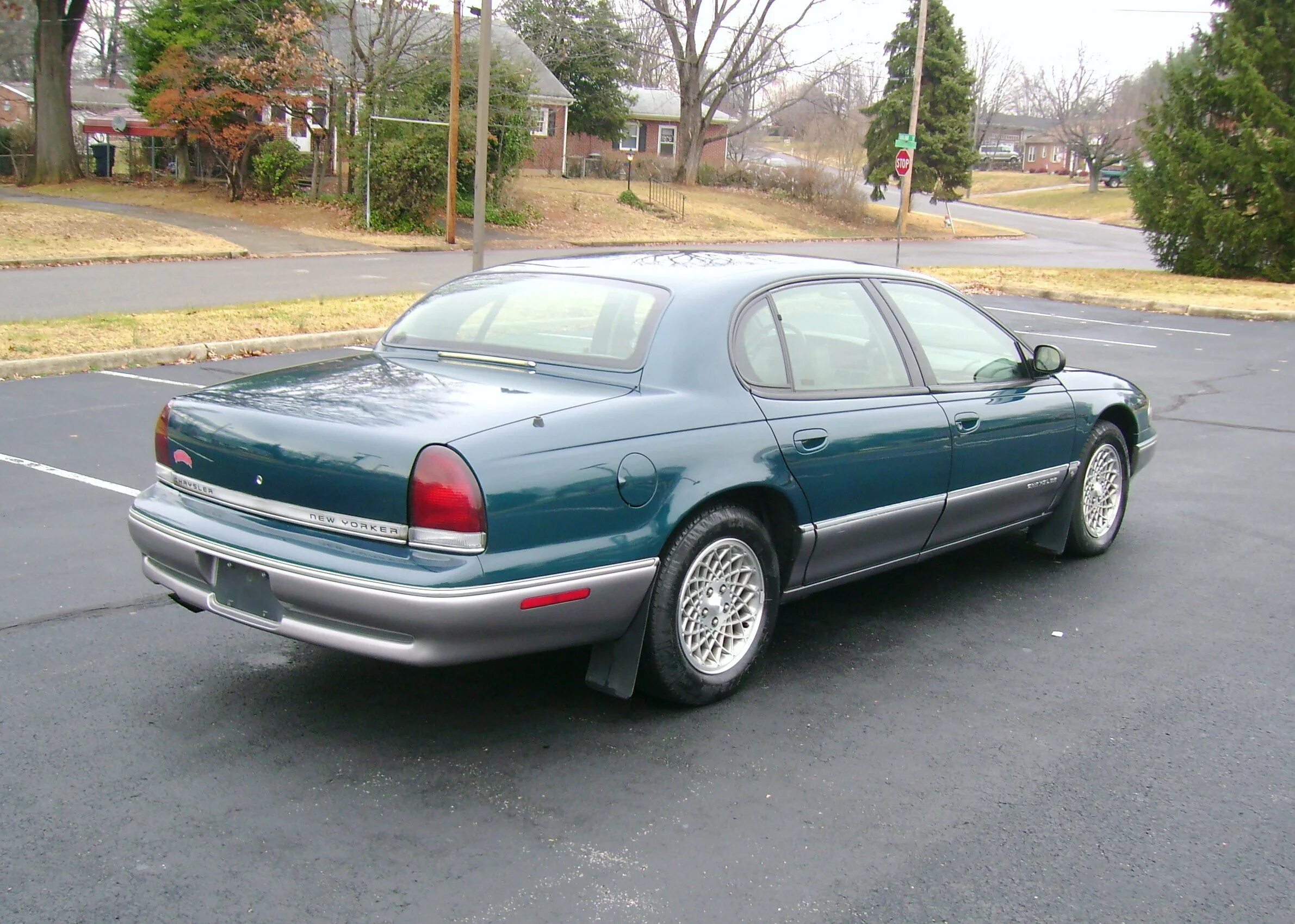 Крайслер 1995. Chrysler New Yorker 1995. Chrysler New Yorker 1994. Chrysler New Yorker 1996. Крайслер Нью йоркер 1994.