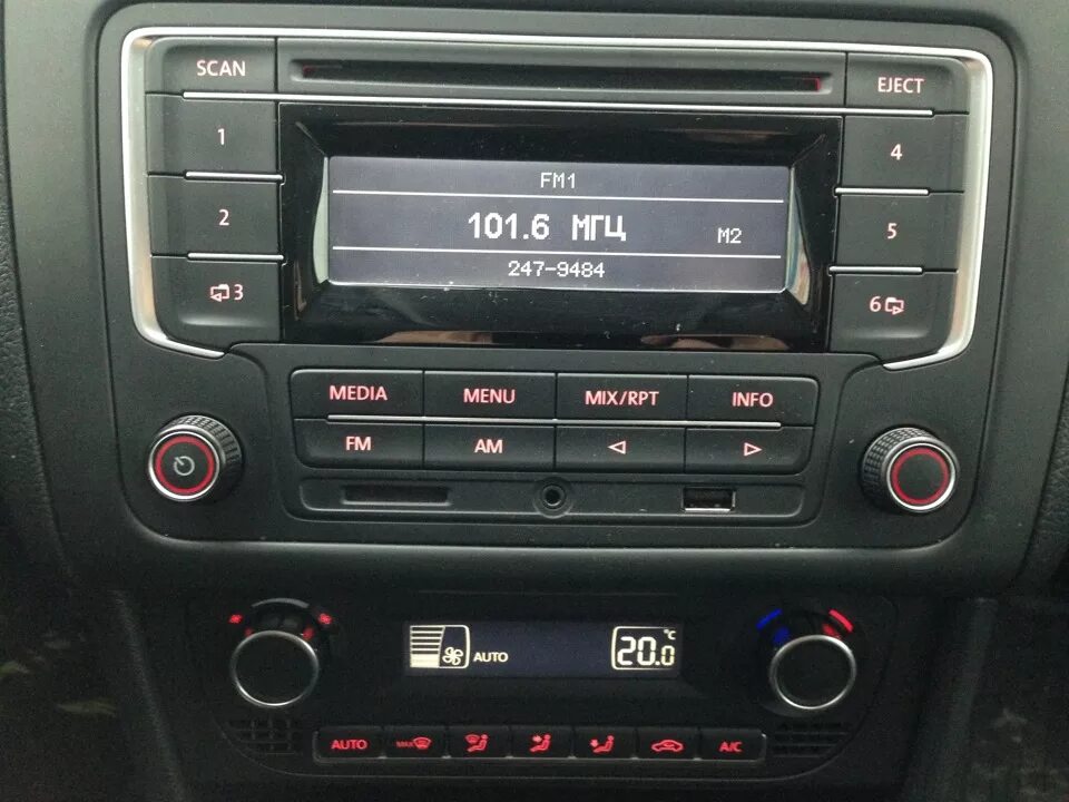 Как снять штатную магнитолу фольксваген поло Установка магнитолы Volkswagen Polo Sedan, 1,6 л, 2016 года своими руками DRIV