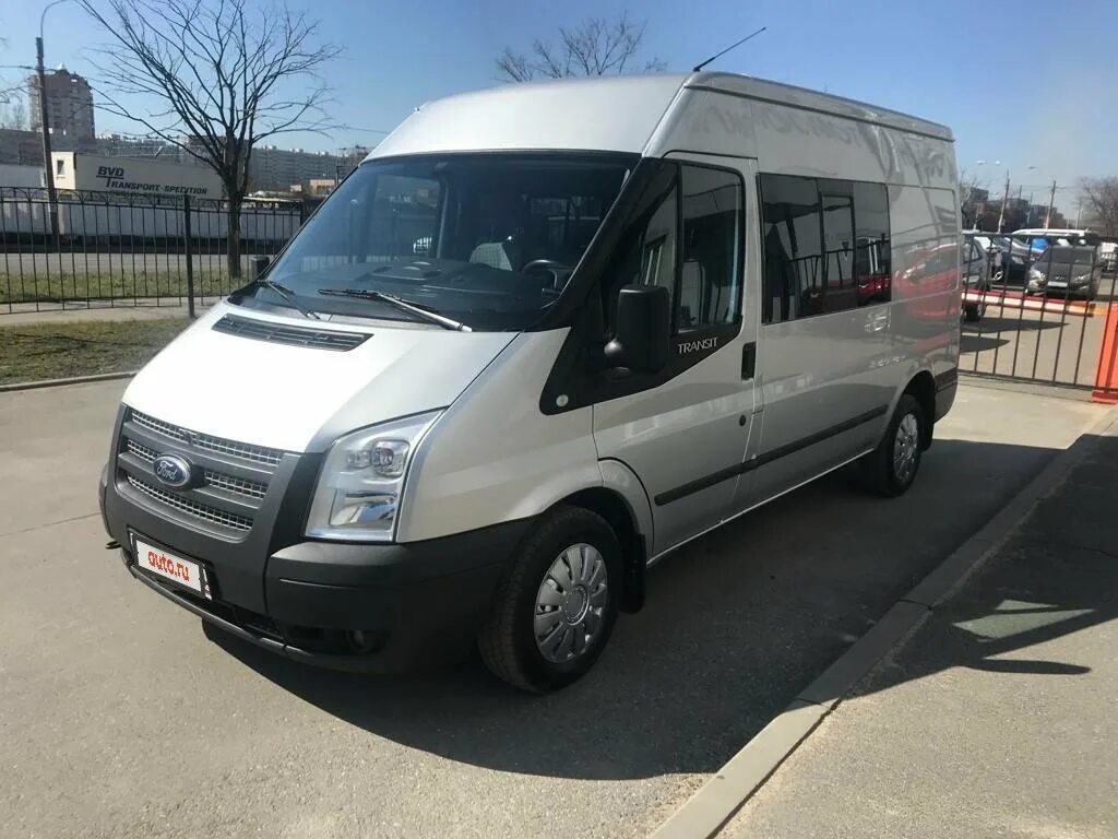 Форд транзит грузопассажирский бу. Ford Transit 2013 Грузопассажирский. Ford Transit серебристый. Форд Транзит 3.5 дизель. Форд Транзит микроавтобус 2013.