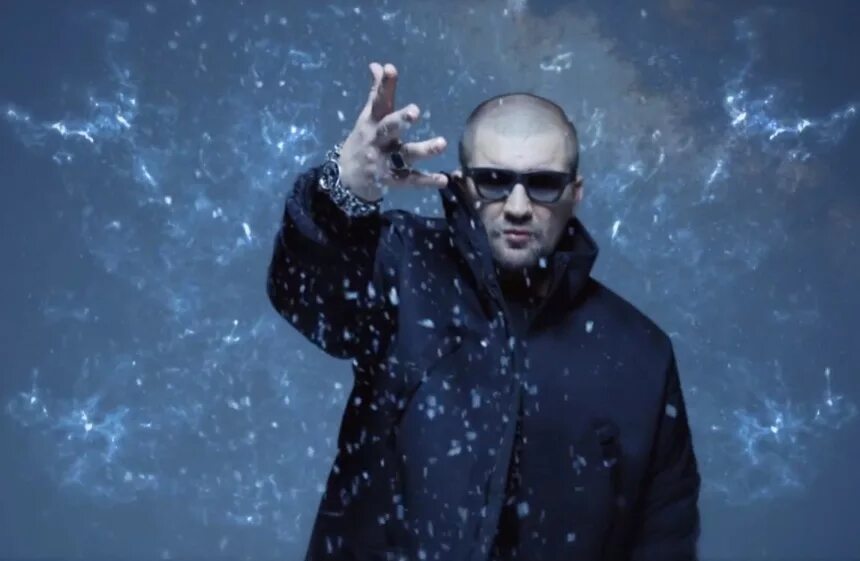 Баста смоки мо альбом обложка. Баста смоки мо 2015. Баста смоки мо лёд ft скриптонит. Баста смоки. Баста и скриптонит.