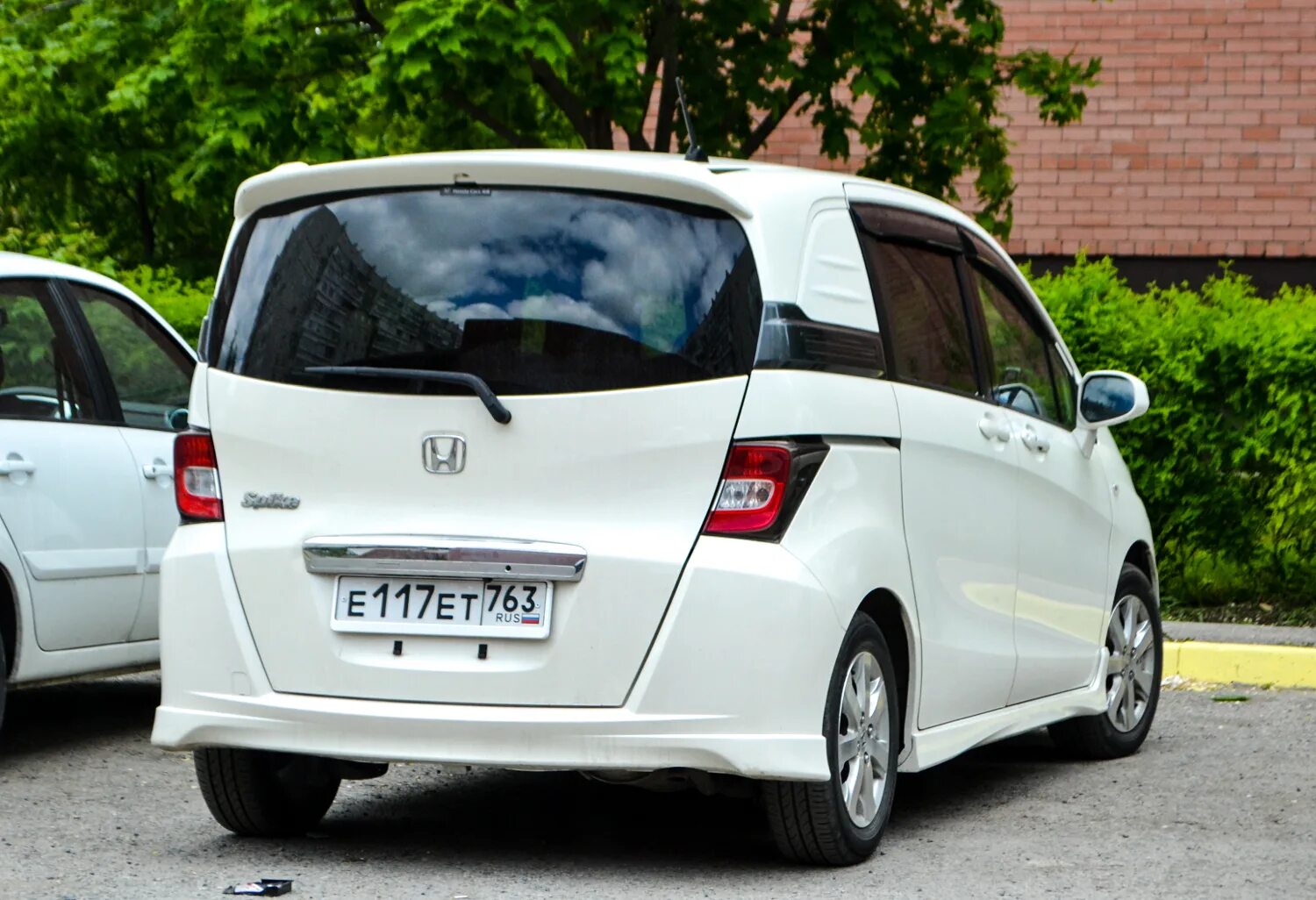 Honda freed Spike. Honda freed Spike 2015. Honda freed Spike gb4. Хонда Спайк 2016.