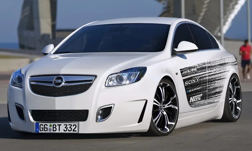 Купить б/у Opel Insignia OPC I 2.8 AT (325 л.с.) 4WD бензин автомат в Москве: чё