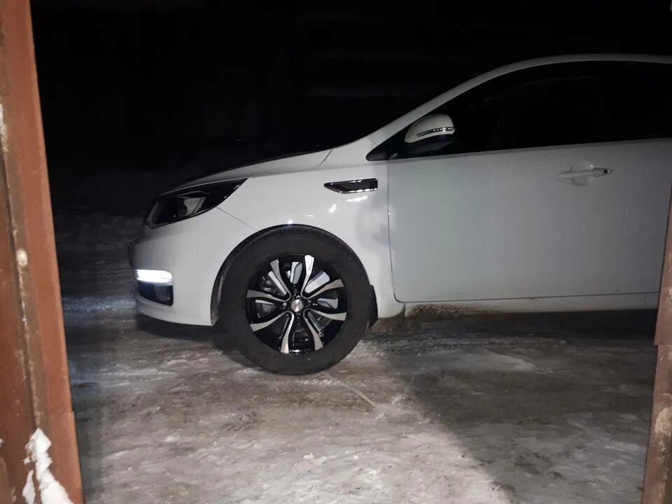 Диски рио 3 r15. Kia rio диски 15. диски kia rio r15. kia rio 3 диски. диски kia rio r20.