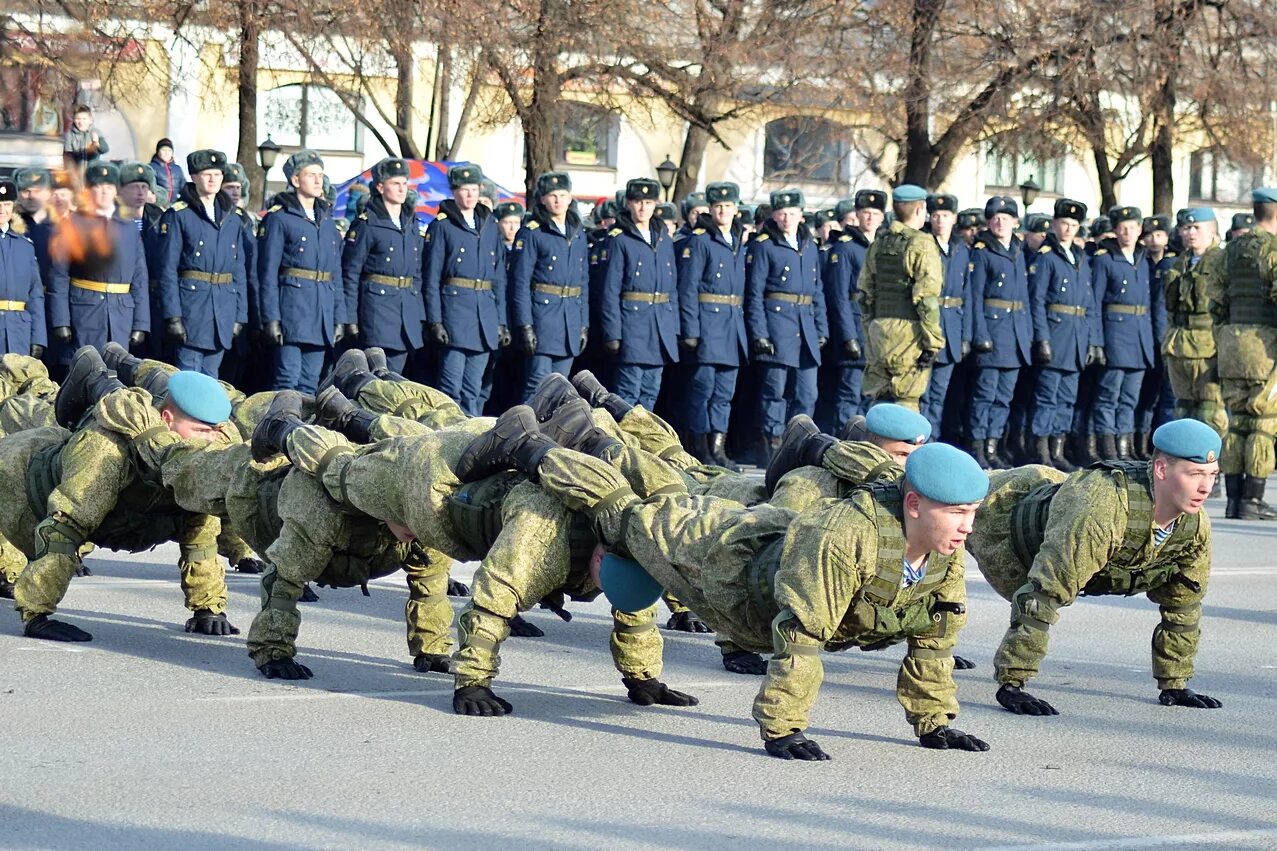 Высшее воздушно десантное командное училище. Рязанское воздушно десантное училище. РВВДКУ Рязань 2 территория.