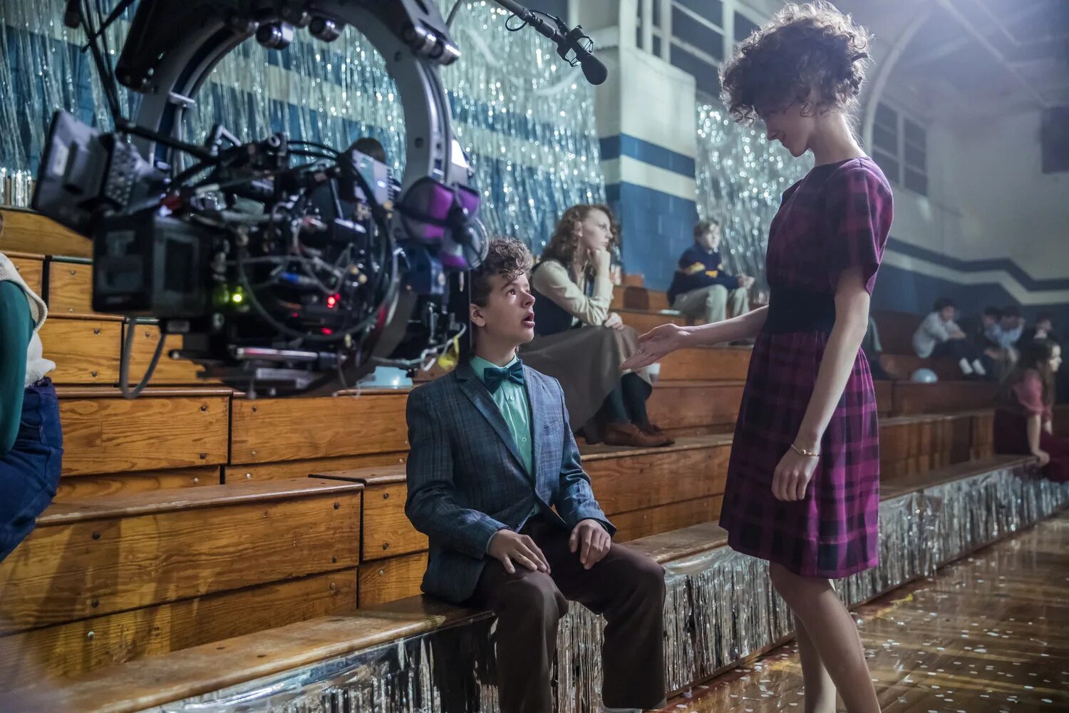 Осд 5 съемки. Сериал нетфликс странные дела. Сериал осд 4 сезон. Очень странные тела 4 сезон. Осд 5 сезон трейлер.