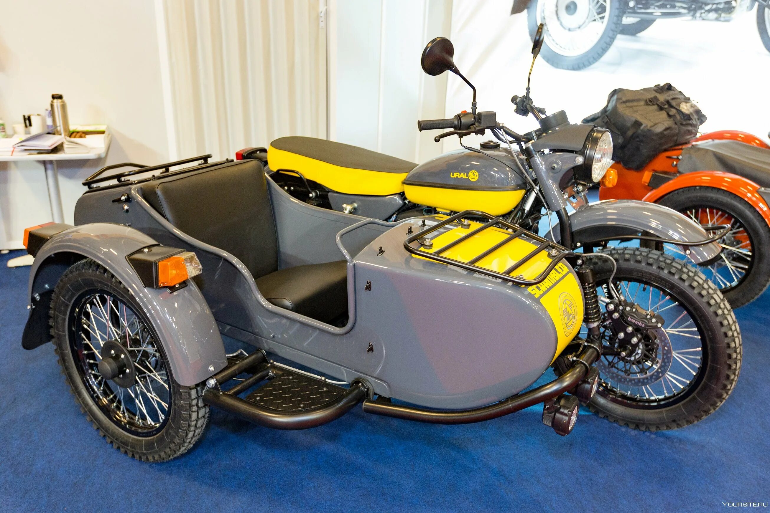 Где делают мотоциклы урал. Мотоцикл урал m70 sidecar. мотоциклы урал скремблер с люлькой. «урал» имз-8.1037 gear-up. урал скрамблер с коляской.