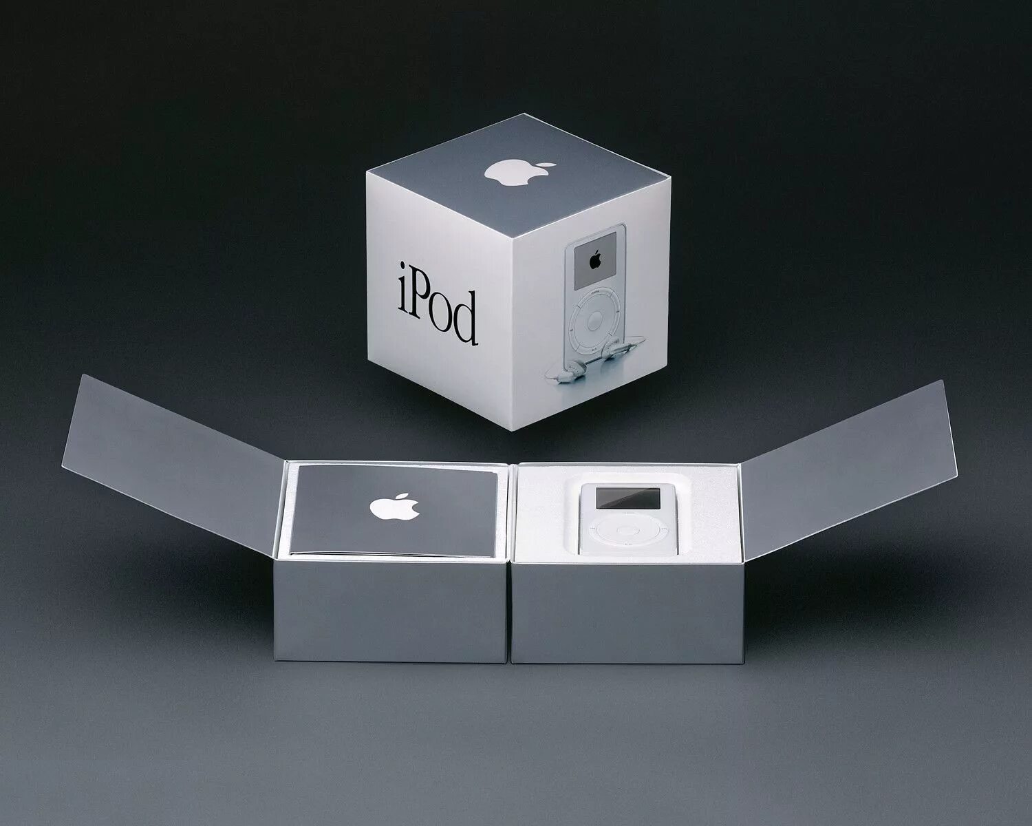 IPOD 2001 Box. Дизайнерские коробки. Упаковка продукции Apple. Коробка Apple.