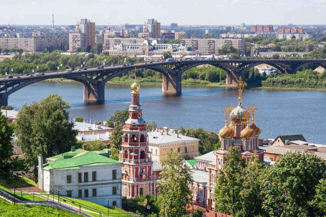 Интересные места нижнего новгорода для молодежи. Нижний новгород. Интересные места нижнего новгорода для молодежи. Памятники в нижнем новгороде достопримечательности. Нижний новгород кремль с высоты.