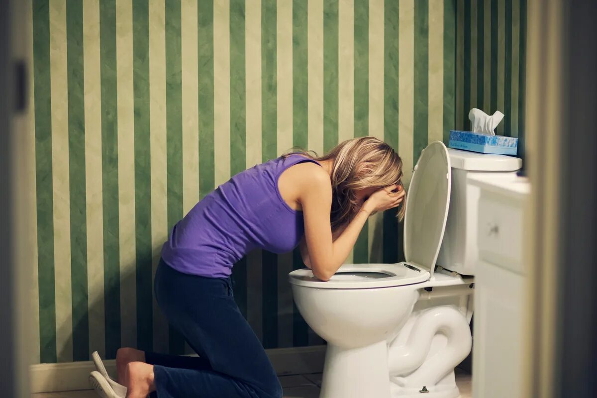 Ребенок с расстройством мочеиспускания. Кошачий лоток с какашками. Тошнит часто хожу в туалет. Тошнит часто хожу в туалет. Тошнит часто хожу в туалет.