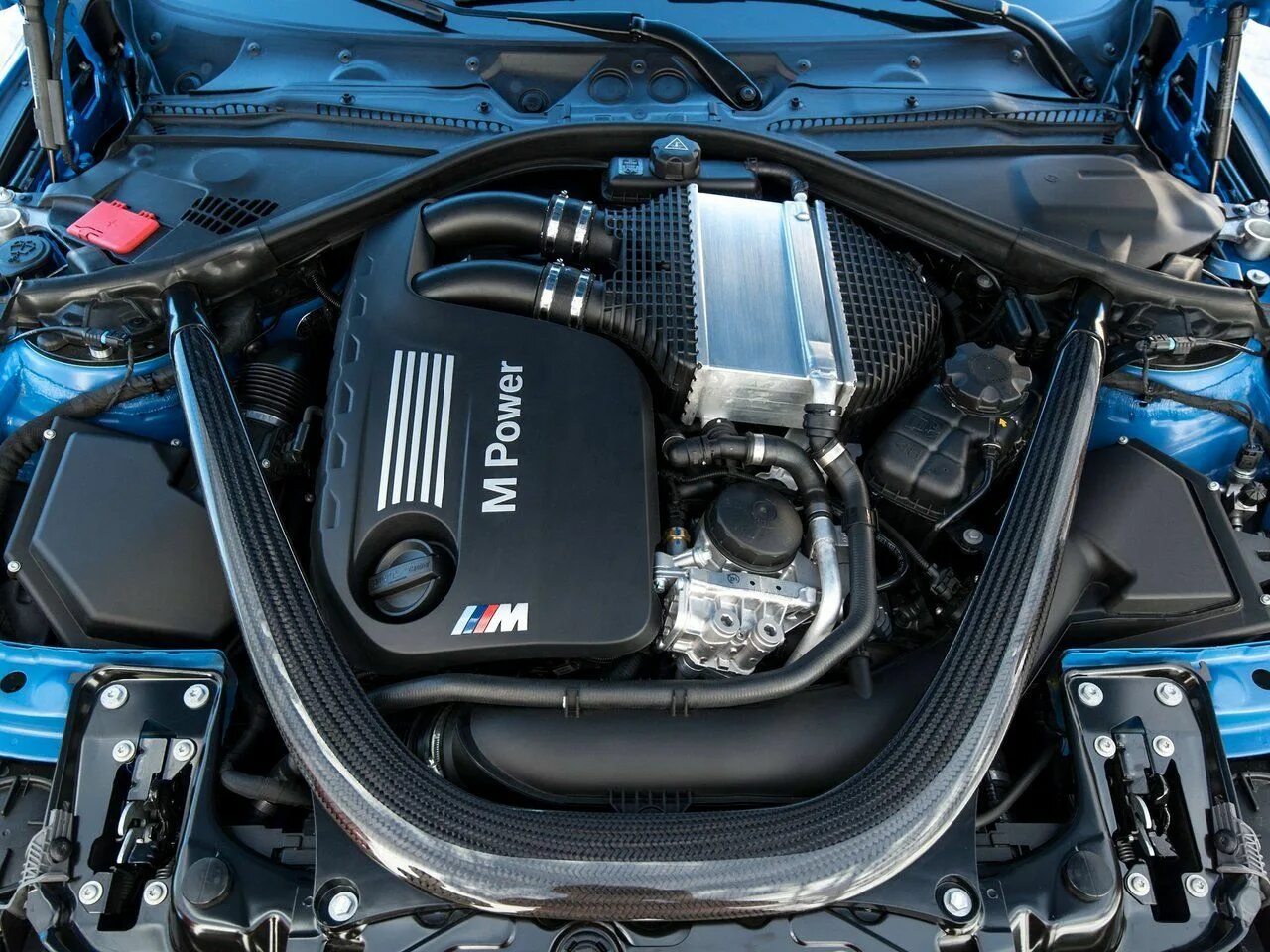 Bmw m4 моторы. Bmw m2 engine. Bmw m5 f90 engine. Bmw m4 двигатель. Bmw m4 двигатель.