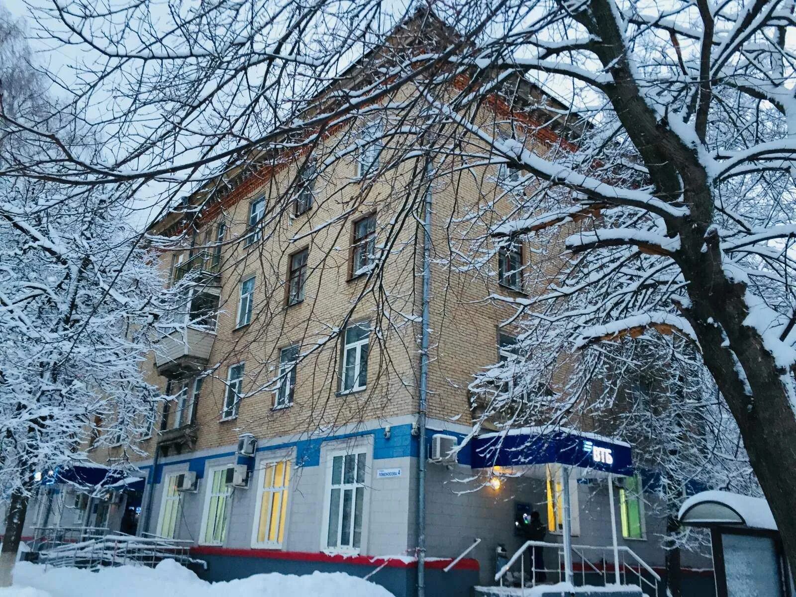 Почта банк пенза. Г. Втб жуковского 9. Кронштадтская улица 4 пенза. Втб жуковский.