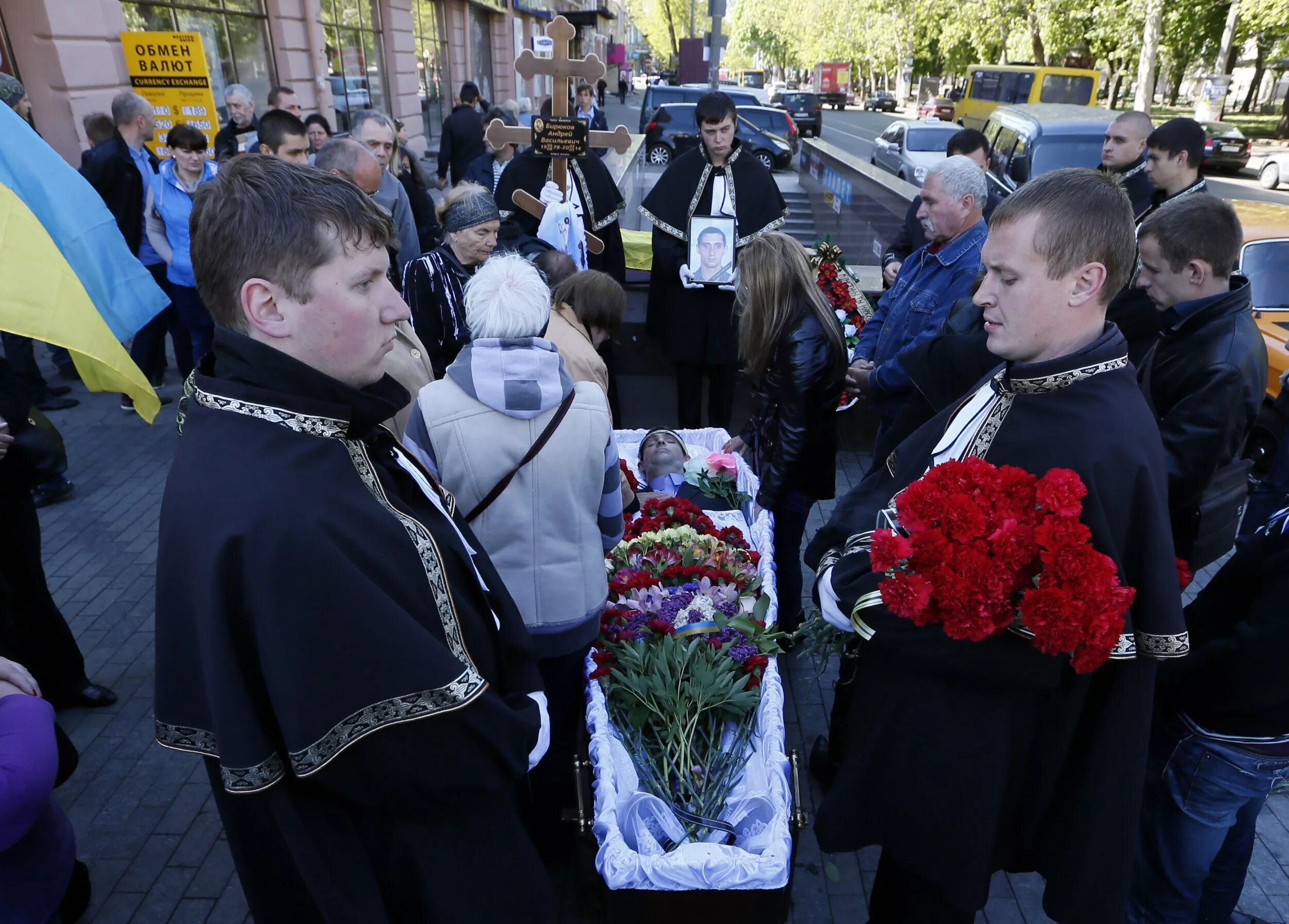 Жертвы в Одессе в доме профсоюзов 2 мая. Мужчина 2 мая