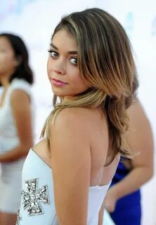 Sarah Hyland - Dizzy Feet Foundation’s Celebration Of Dance Gala in Los.