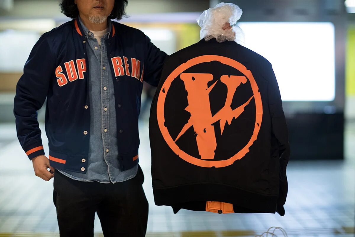 Vlone speed up. Бомбер vlone. курта vlone. худи vlone friends. худи vlone jesus.