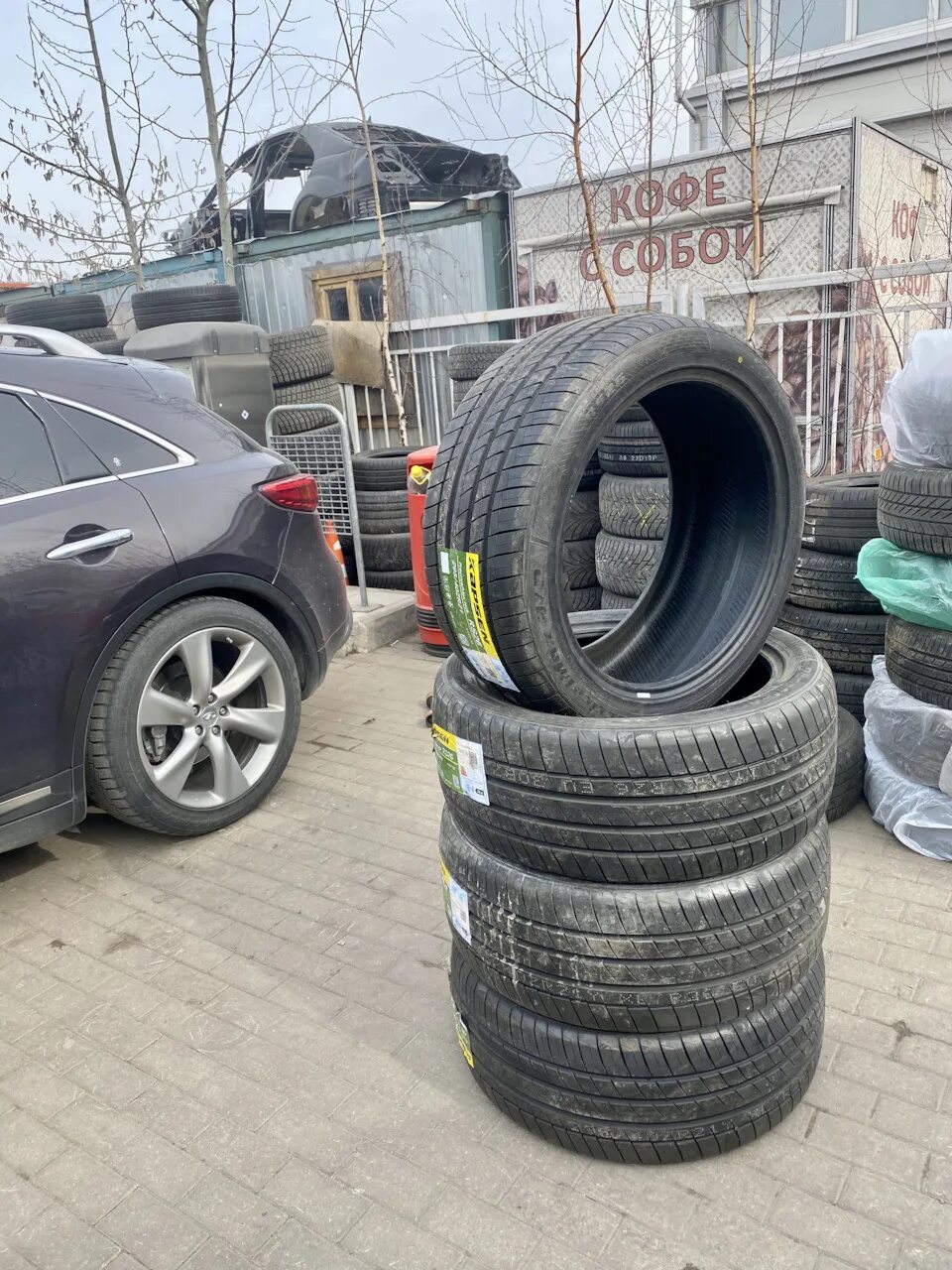 Шина pirelli p zero 295/40r21. 295 40 21 летняя. 295 40 21 летняя. Pirelli p zero 295/40 r21 111y. Pirelli 295 40 21 москва.