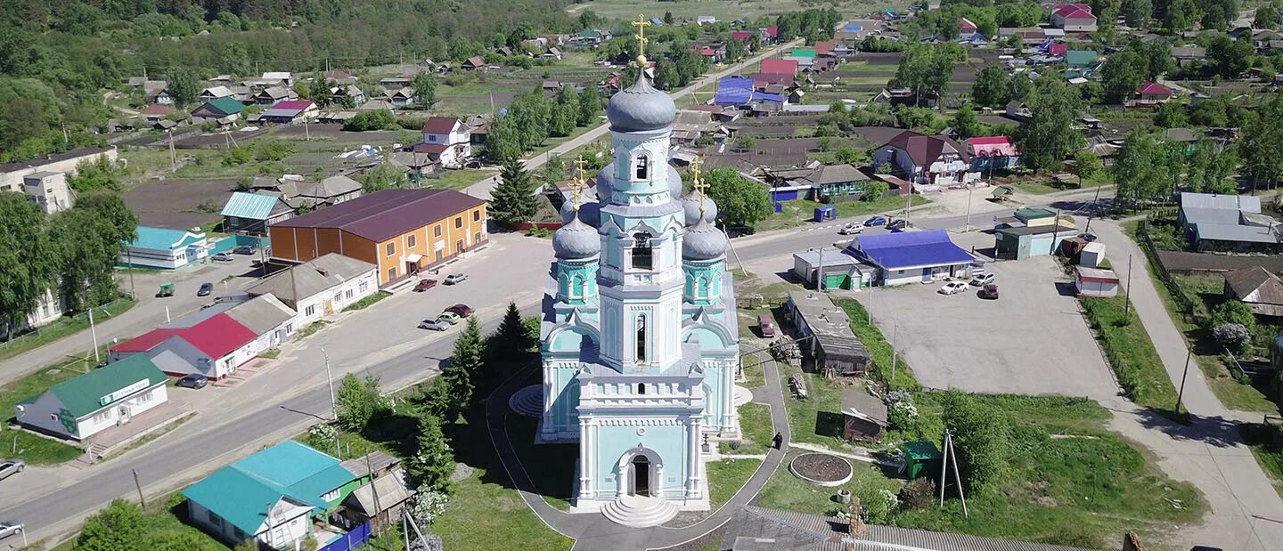 Базарный сызган ульяновск. Храм Дмитрия Солунского Базарный Сызган. Храм Дмитрия Солунского Базарный Сызган Ульяновской области. Базарный Сызган Ульяновская область храм. Базарный Сызган парк.