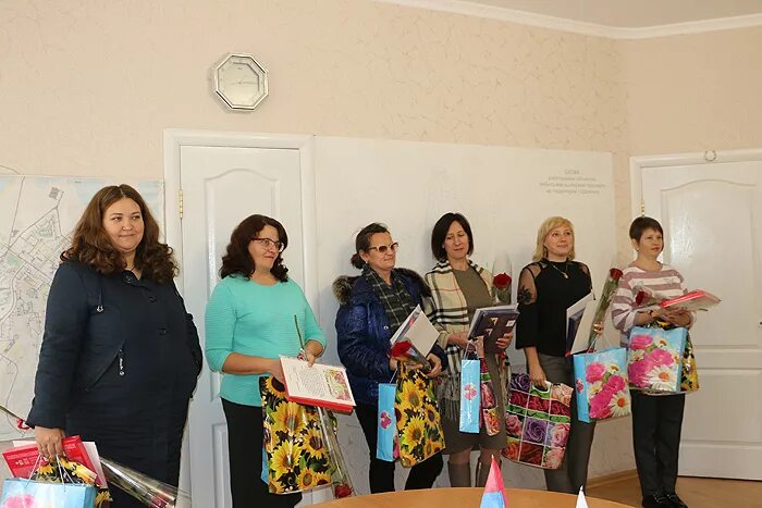 щелкино дом 60. щелкино 2021. от мамы к маме ленино щелкино. от мамы к маме ленино щелкино. от мамы к маме группа.